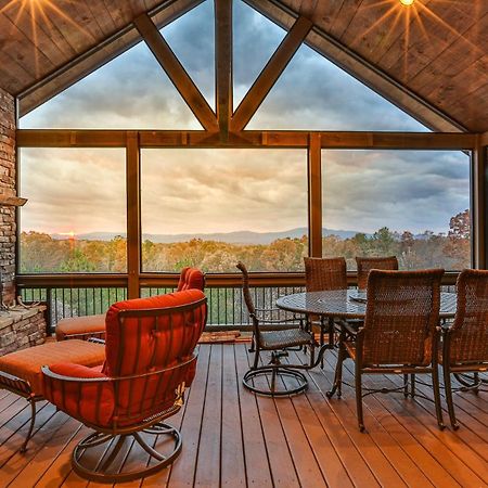 Villa Eagles Crest - Long Range Layered Mountain Views In Peaceful Neighborhood! Mineral Bluff Exterior foto