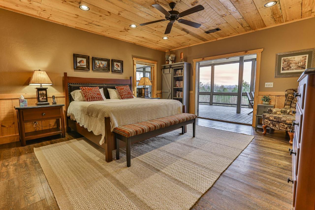 Villa Eagles Crest - Long Range Layered Mountain Views In Peaceful Neighborhood! Mineral Bluff Exterior foto