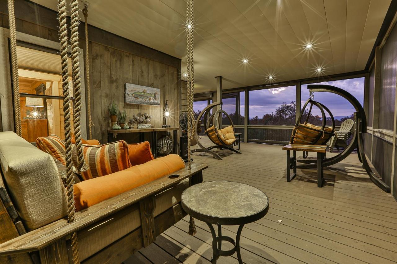 Villa Eagles Crest - Long Range Layered Mountain Views In Peaceful Neighborhood! Mineral Bluff Exterior foto