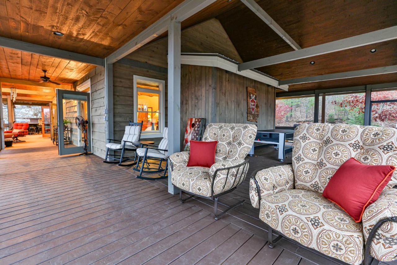 Villa Eagles Crest - Long Range Layered Mountain Views In Peaceful Neighborhood! Mineral Bluff Exterior foto